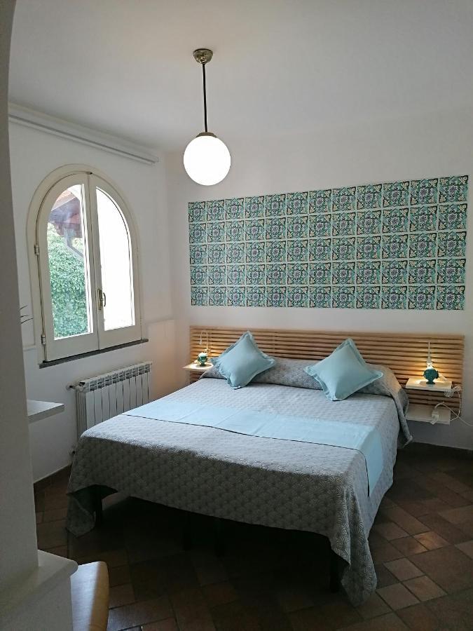 סורנטו B&B Villa Teresa מראה חיצוני תמונה
