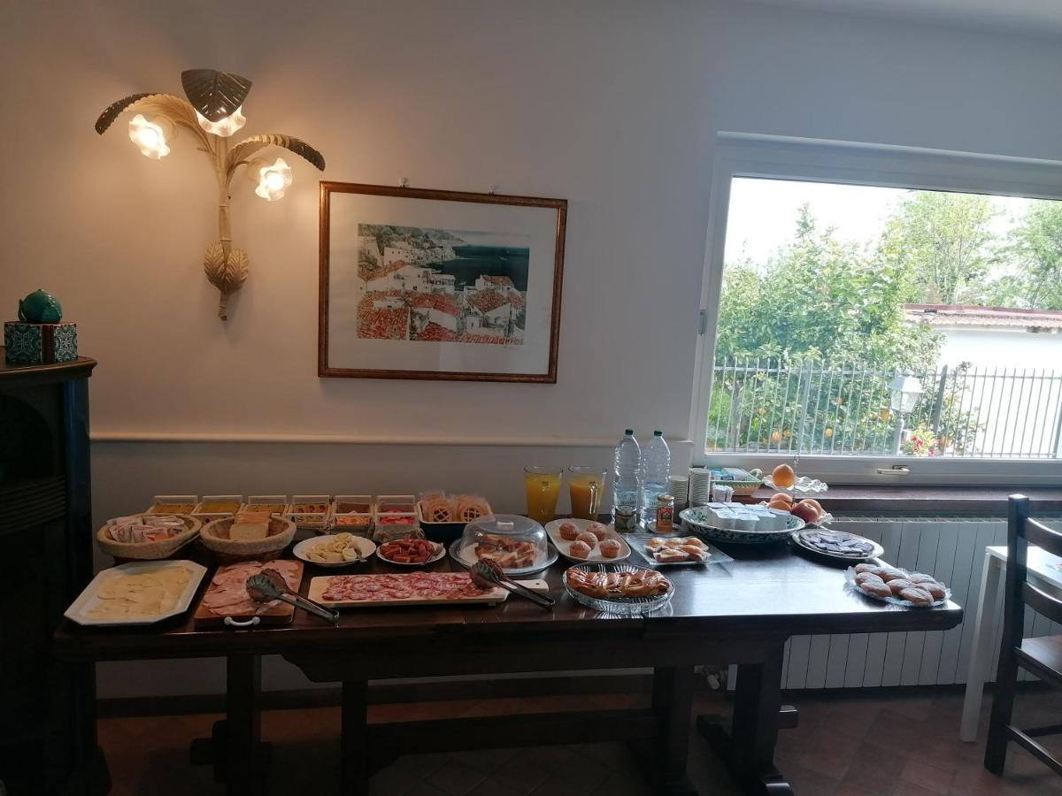 סורנטו B&B Villa Teresa מראה חיצוני תמונה